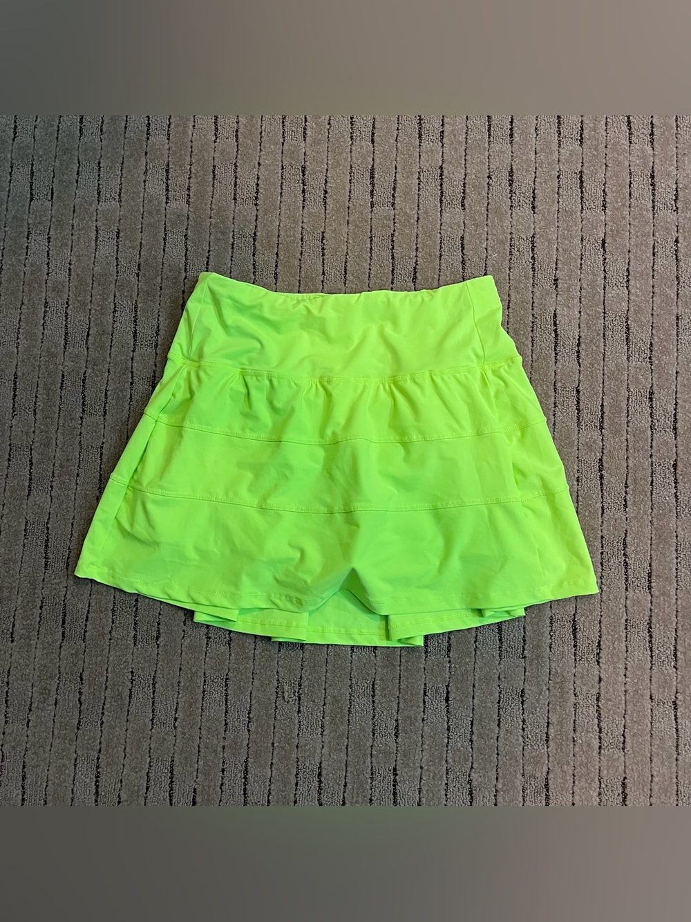 Women’s Neon Green Active Skort